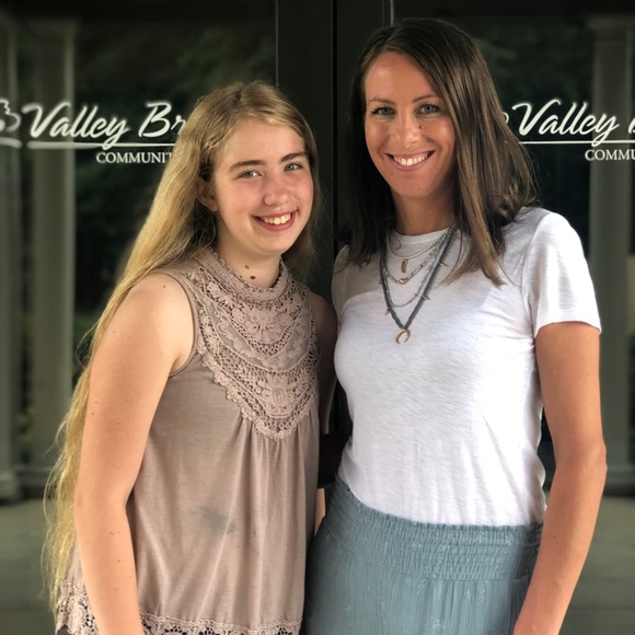 Meet your Posher, Deanne - Picture 2 of 16